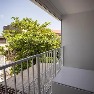 Place De La Cathedrale De A Pitre Apartment